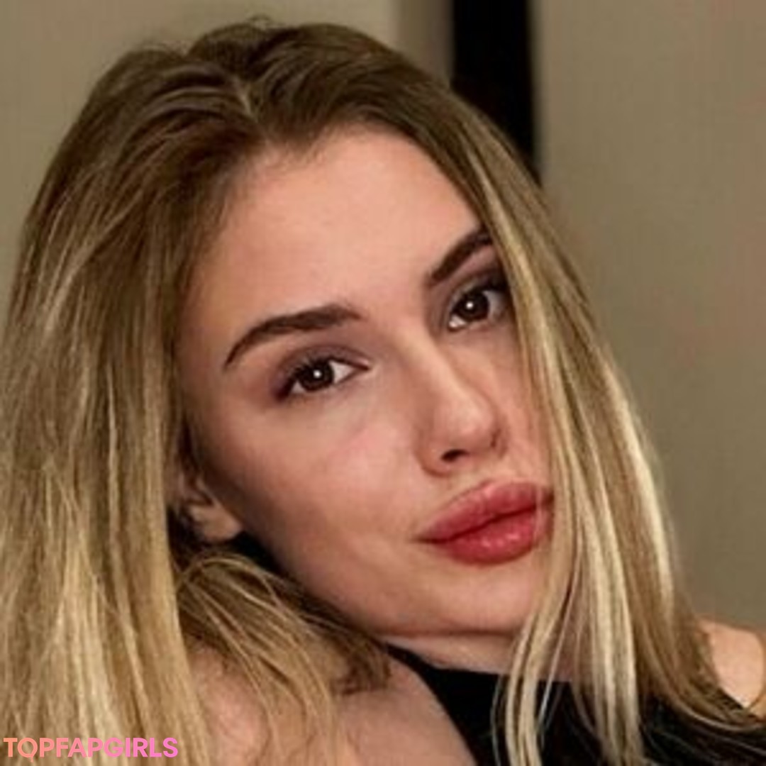 Foto desnuda filtrada de OnlyFans de Maltihoneyy #100 Foto desnuda filtrada de OnlyFans de Maltihoneyy #100