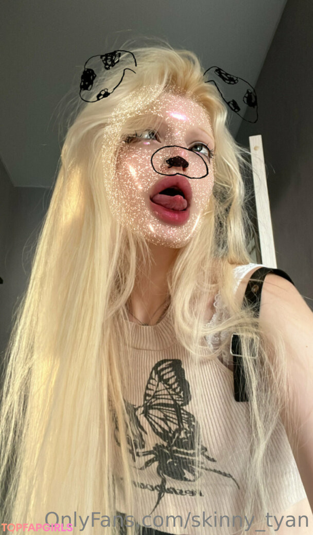 Foto desnuda filtrada de OnlyFans de Skinnytyan #119 Foto desnuda filtrada de OnlyFans de Skinnytyan #119