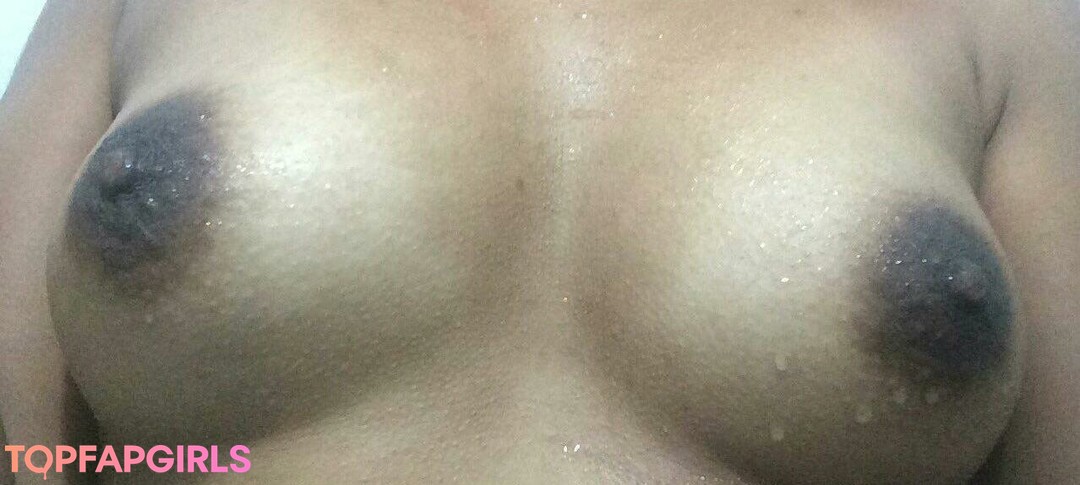 Foto desnuda filtrada de OnlyFans de Amiga Marmitinha #128 Foto desnuda filtrada de OnlyFans de Amiga Marmitinha #128