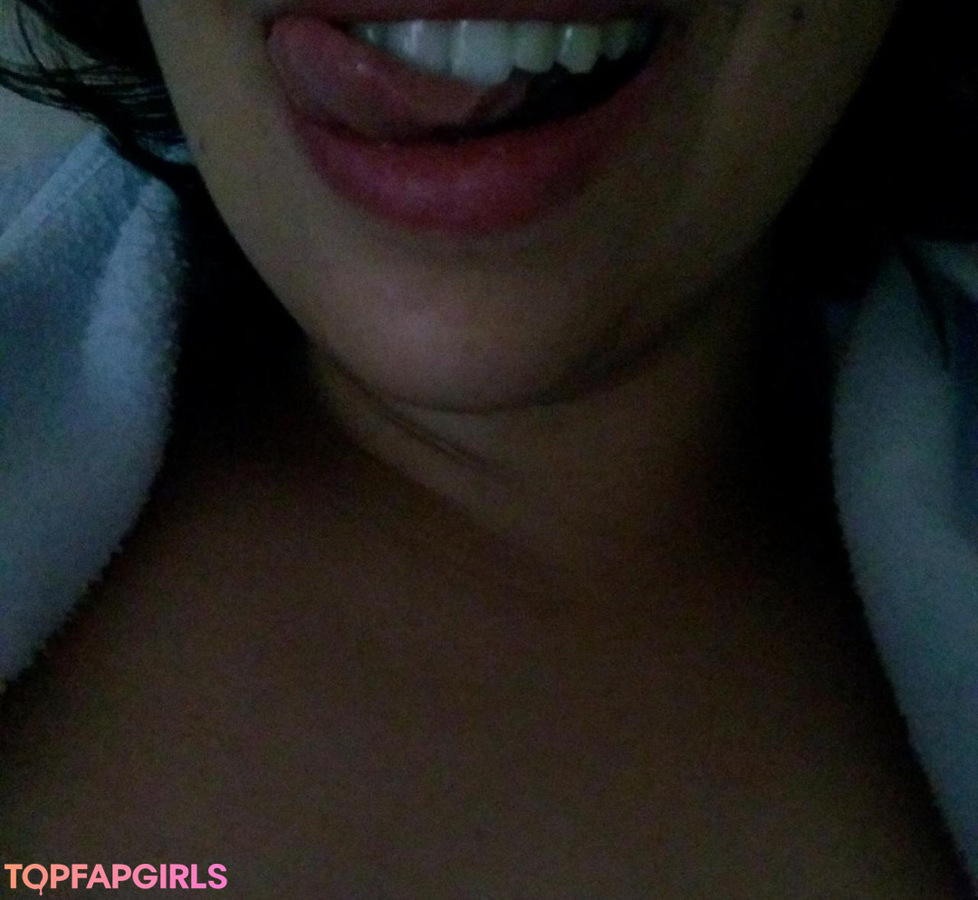 Foto desnuda filtrada de OnlyFans de Amiga Marmitinha #52 Foto desnuda filtrada de OnlyFans de Amiga Marmitinha #52