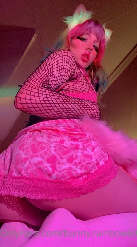 Bunnyrainbow69