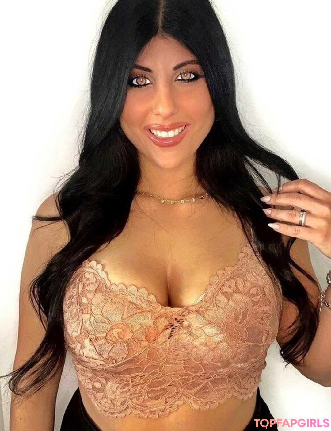 Foto desnuda filtrada de OnlyFans de Valentina De Nucci #43 Foto desnuda filtrada de OnlyFans de Valentina De Nucci #43