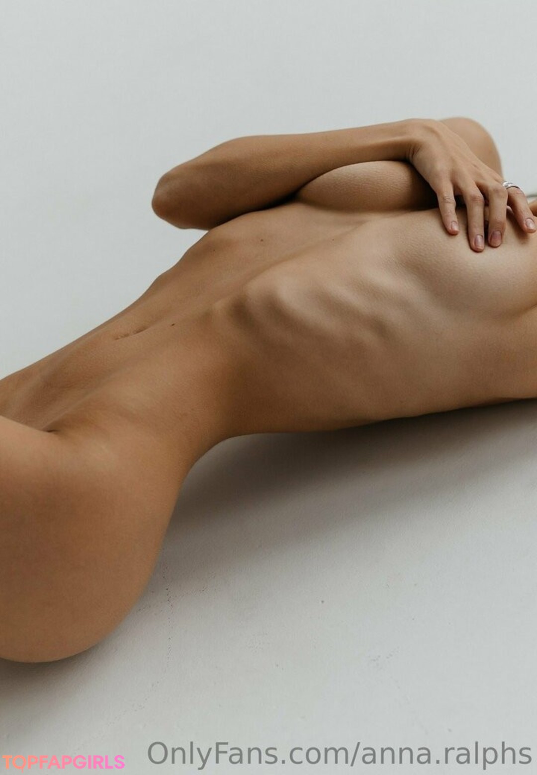 Foto desnuda filtrada de OnlyFans de Anna Ralphs #384 Foto desnuda filtrada de OnlyFans de Anna Ralphs #384