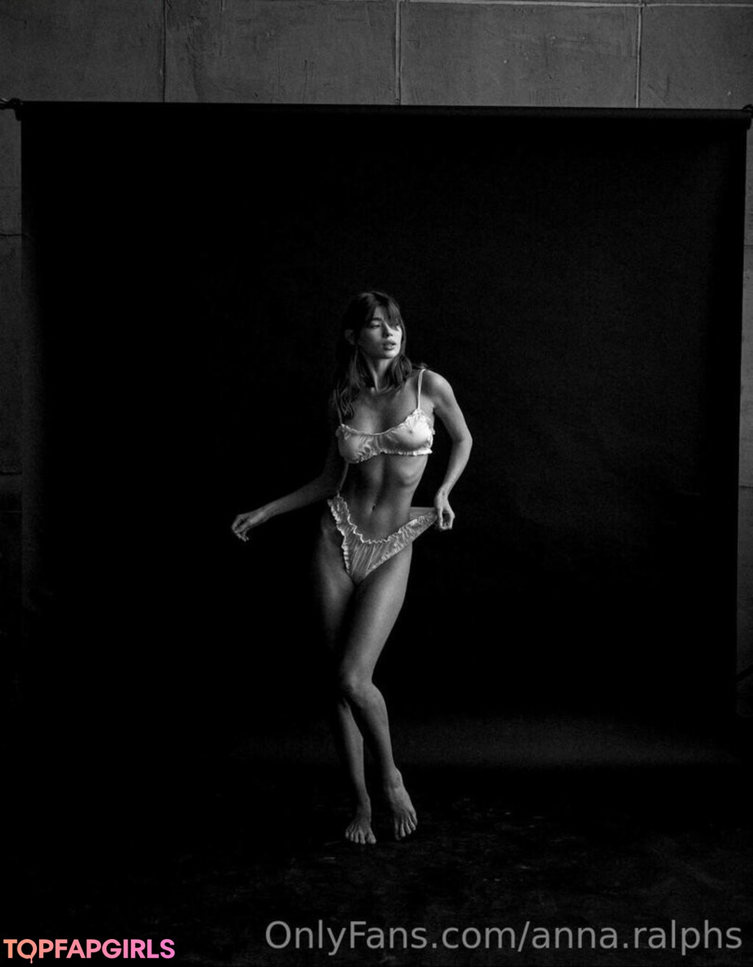 Foto desnuda filtrada de OnlyFans de Anna Ralphs #47 Foto desnuda filtrada de OnlyFans de Anna Ralphs #47