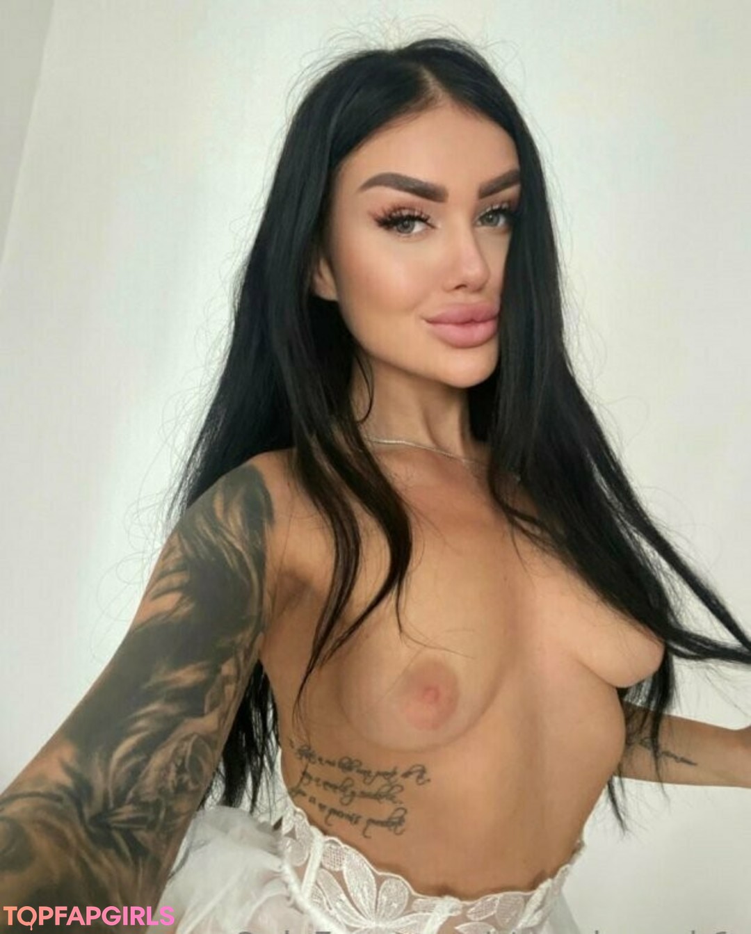 Foto desnuda filtrada de OnlyFans de Stunninggir1 #483 Foto desnuda filtrada de OnlyFans de Stunninggir1 #483