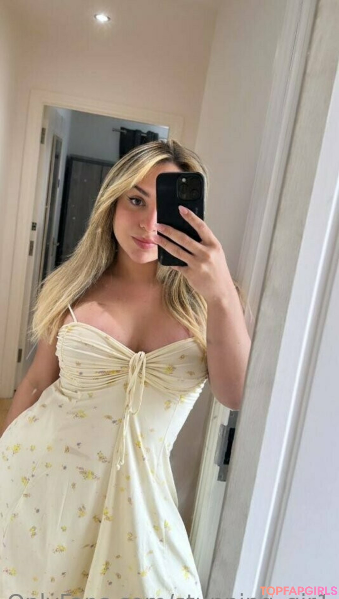 Foto desnuda filtrada de OnlyFans de Stunninggir1 #950 Foto desnuda filtrada de OnlyFans de Stunninggir1 #950