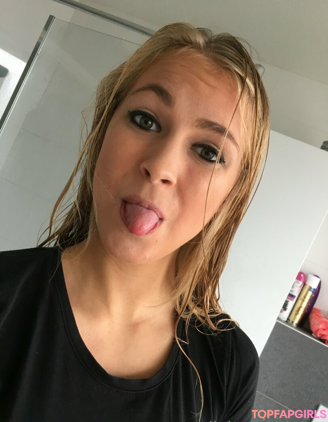 Foto desnuda filtrada de OnlyFans de Siswet19 #1396