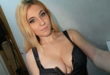 Foto desnuda filtrada de OnlyFans de Mireia Rodriguez