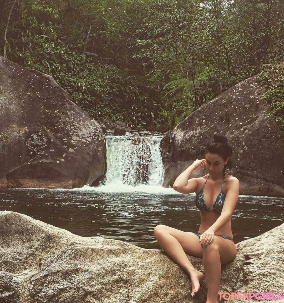 Foto desnuda filtrada de OnlyFans de Larissa Erthal #28 Foto desnuda filtrada de OnlyFans de Larissa Erthal #28