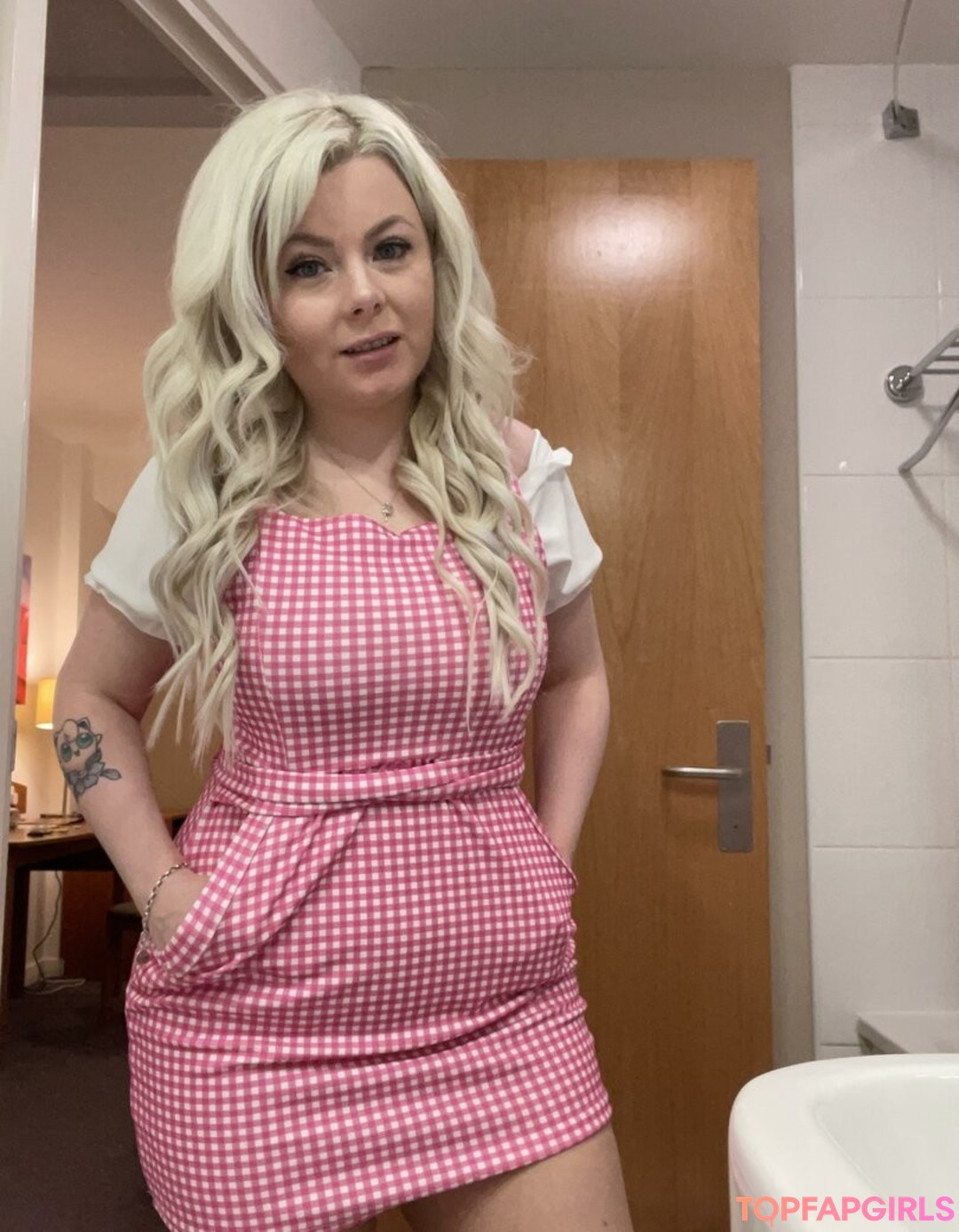 Foto desnuda filtrada de OnlyFans de Naughty Danni #59 Foto desnuda filtrada de OnlyFans de Naughty Danni #59