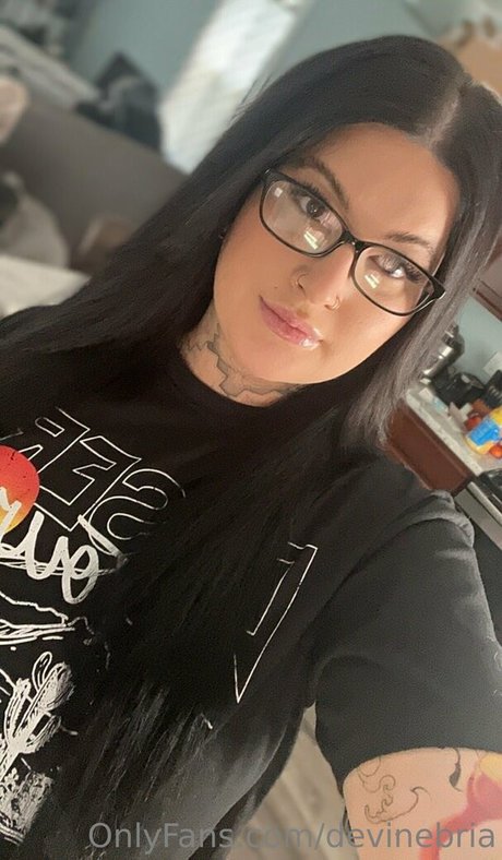 Devinebria