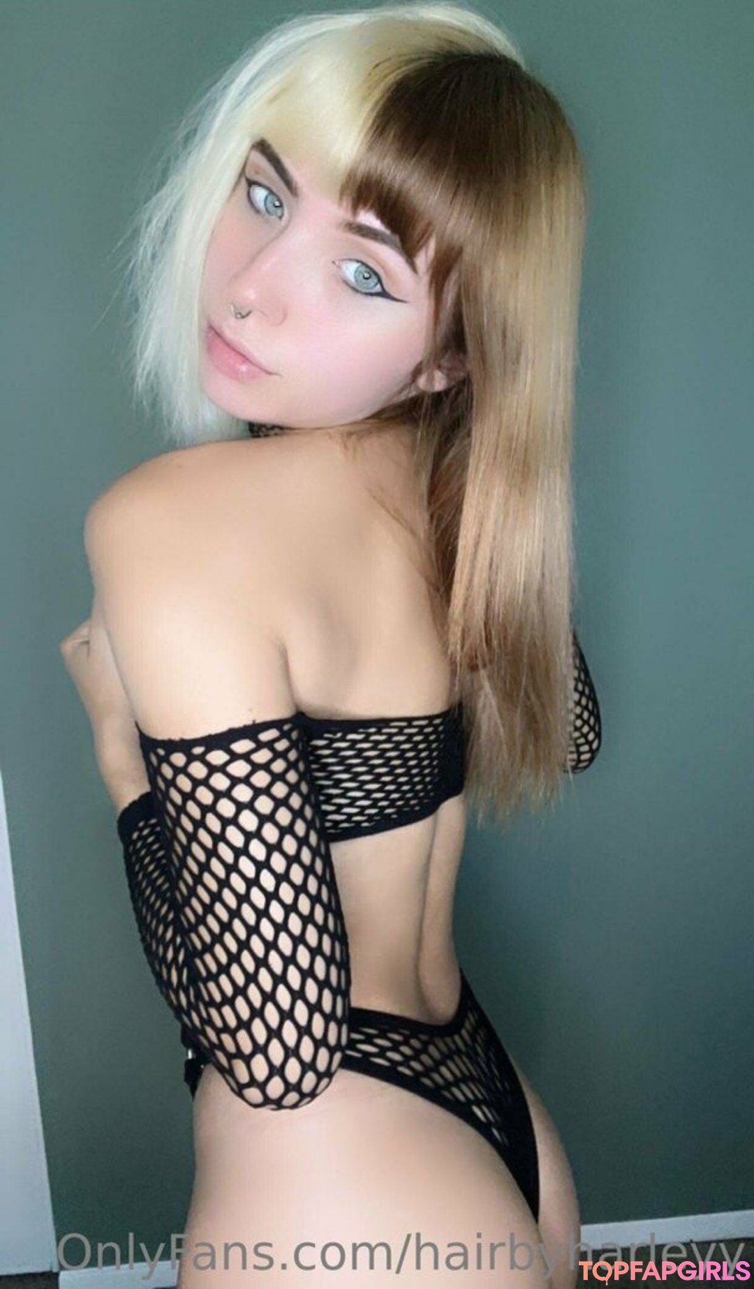 Foto desnuda filtrada de OnlyFans de Hairbyharleyy #127 Foto desnuda filtrada de OnlyFans de Hairbyharleyy #127