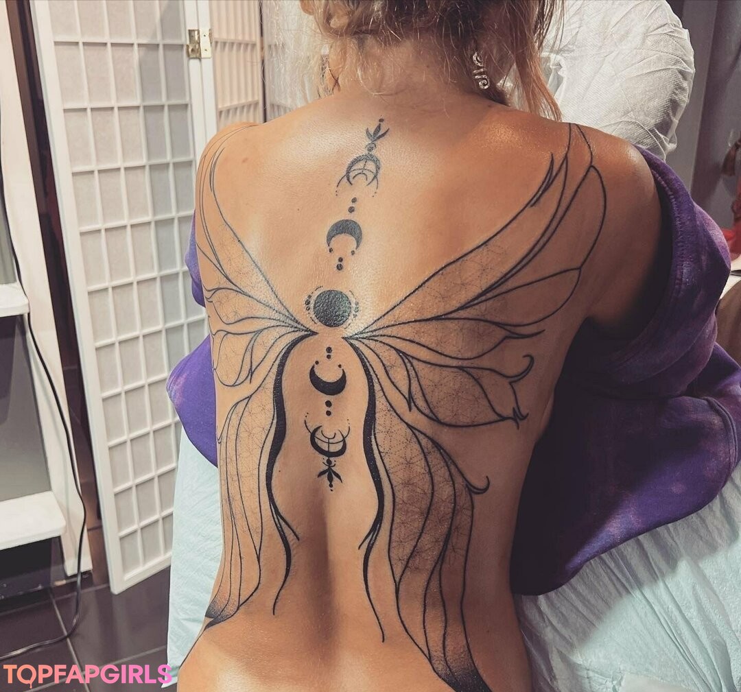 Foto desnuda filtrada de OnlyFans de Hairbyharleyy #140 Foto desnuda filtrada de OnlyFans de Hairbyharleyy #140