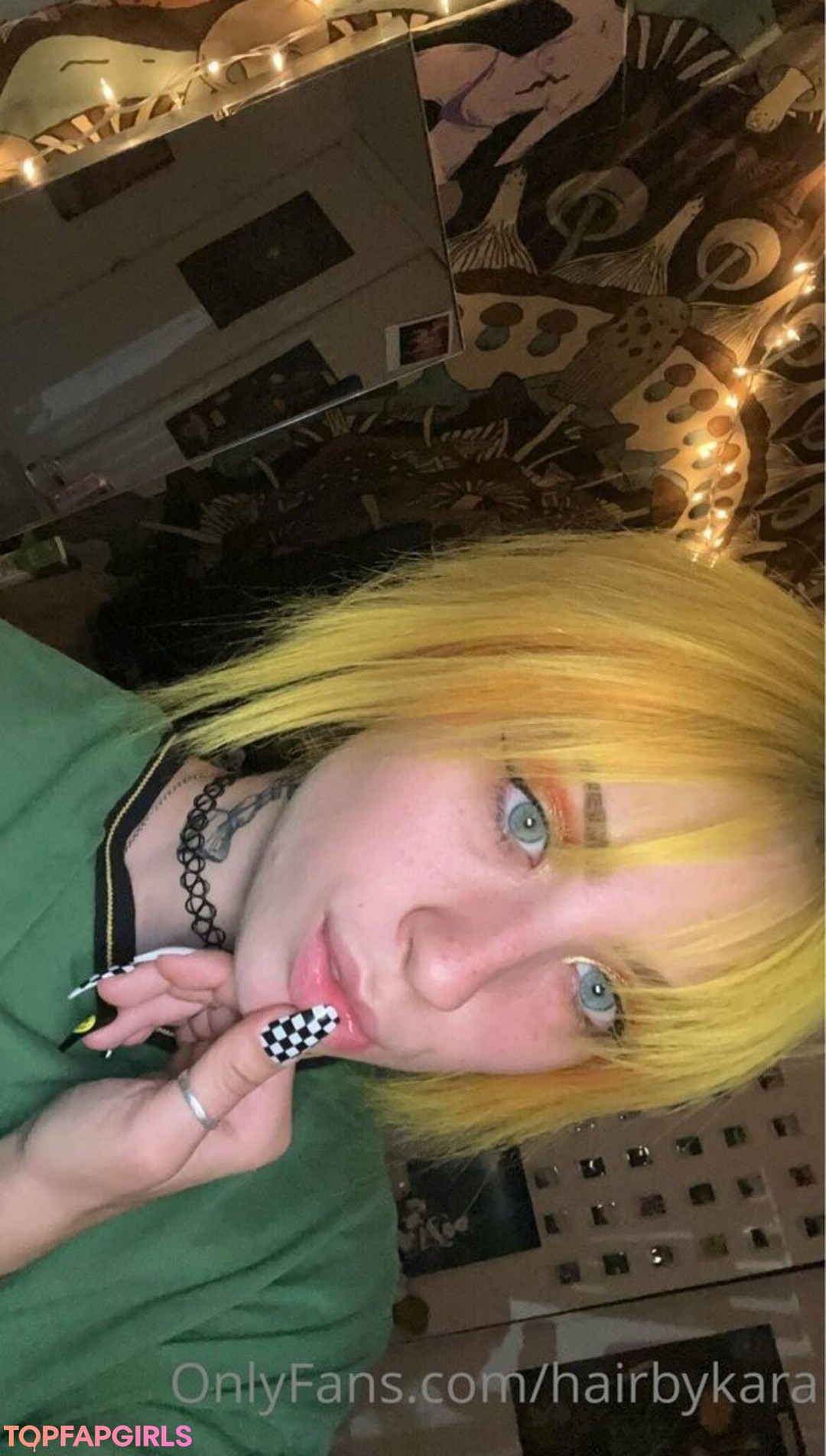 Foto desnuda filtrada de OnlyFans de Hairbyharleyy #21 Foto desnuda filtrada de OnlyFans de Hairbyharleyy #21