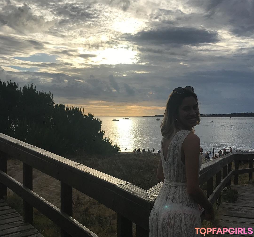 Foto desnuda filtrada de OnlyFans de Fernanda Mota Farhat #135 Foto desnuda filtrada de OnlyFans de Fernanda Mota Farhat #135