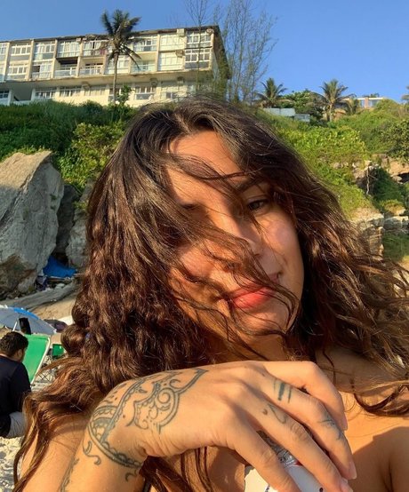 Foto desnuda filtrada de OnlyFans de Fernanda Mota Farhat