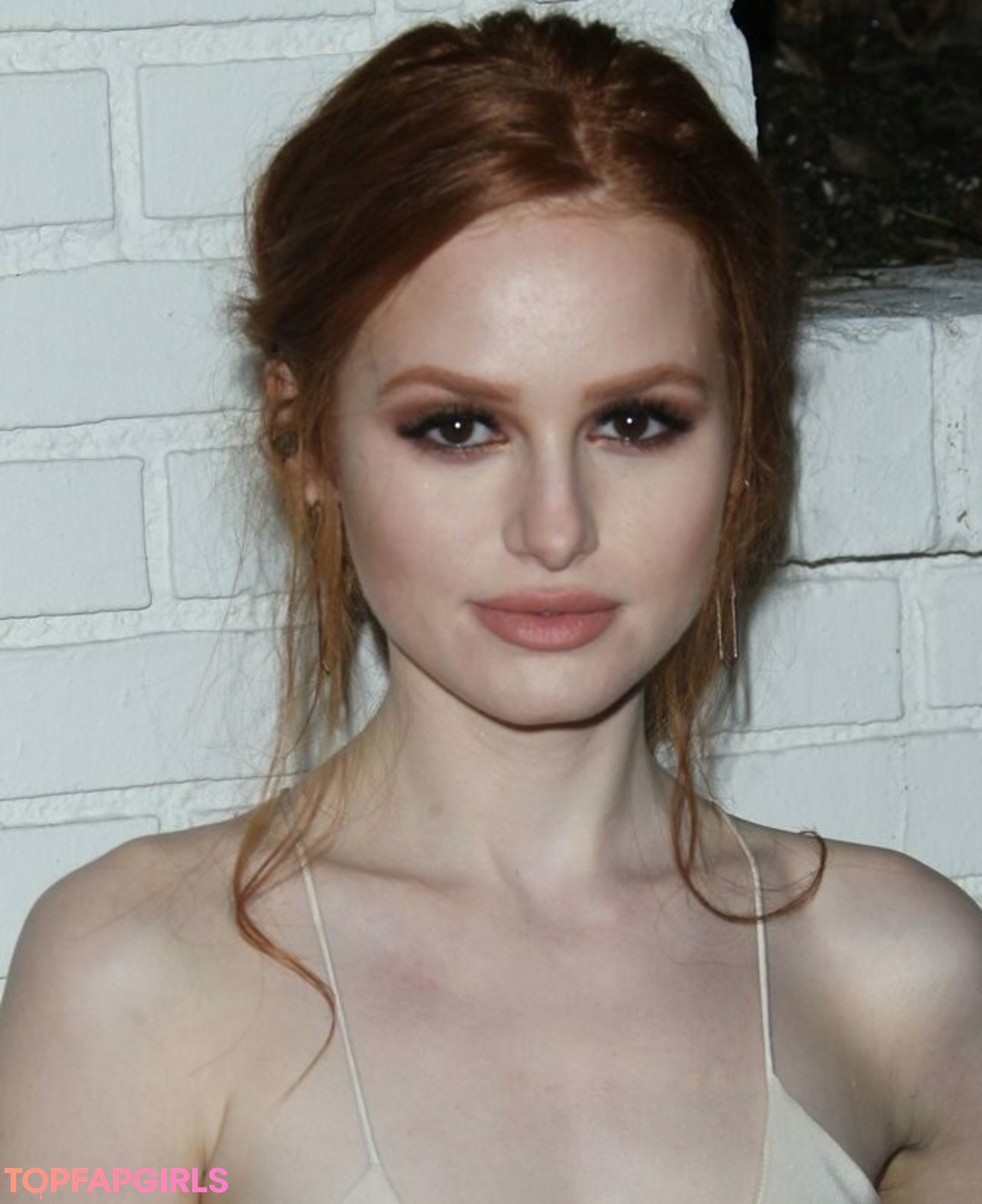 Foto desnuda filtrada de OnlyFans de Madelaine Petsch #119 Foto desnuda filtrada de OnlyFans de Madelaine Petsch #119