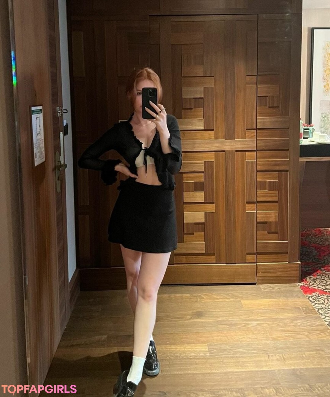 Foto desnuda filtrada de OnlyFans de Madelaine Petsch #153 Foto desnuda filtrada de OnlyFans de Madelaine Petsch #153
