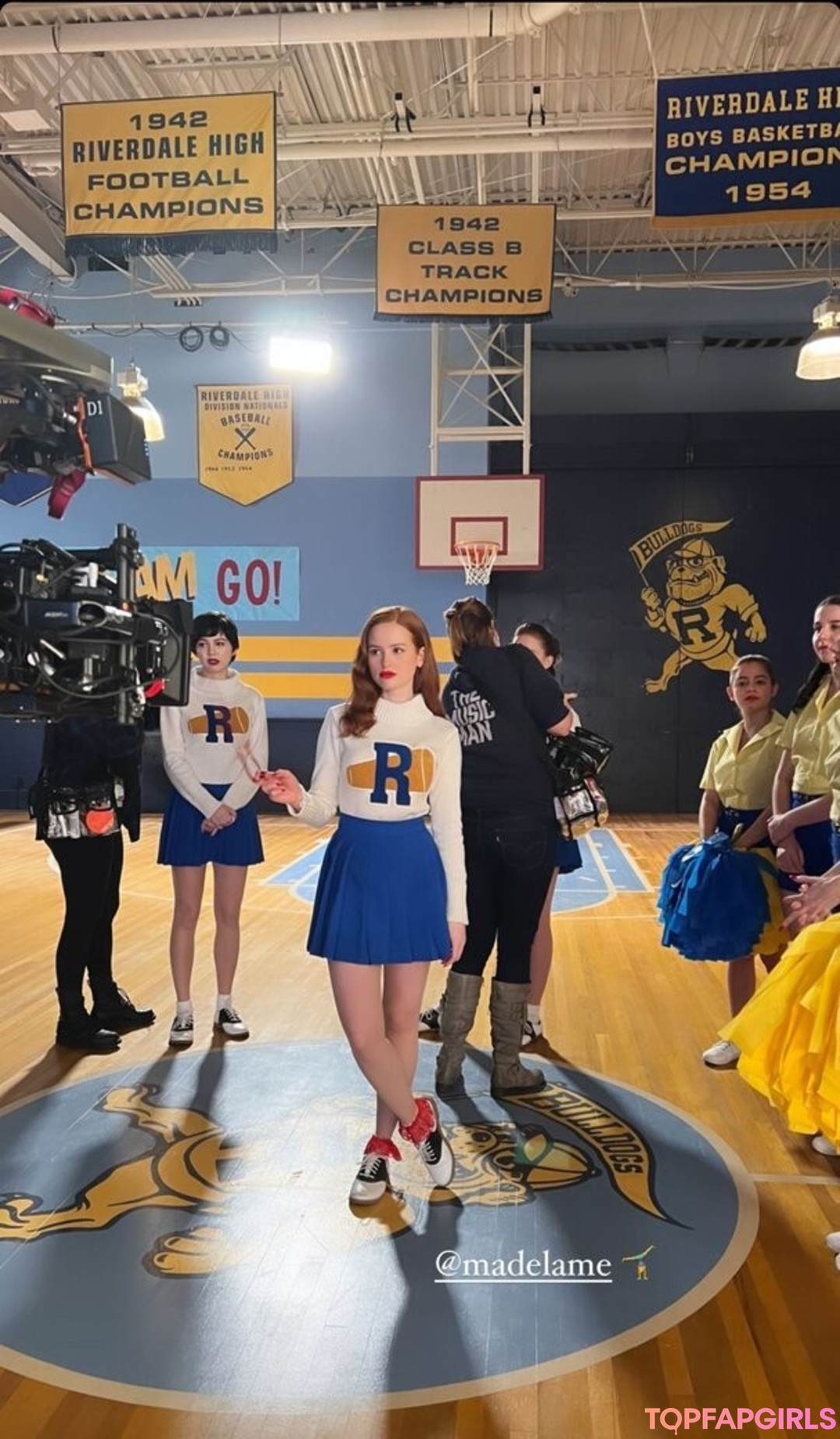 Foto desnuda filtrada de OnlyFans de Madelaine Petsch #263 Foto desnuda filtrada de OnlyFans de Madelaine Petsch #263