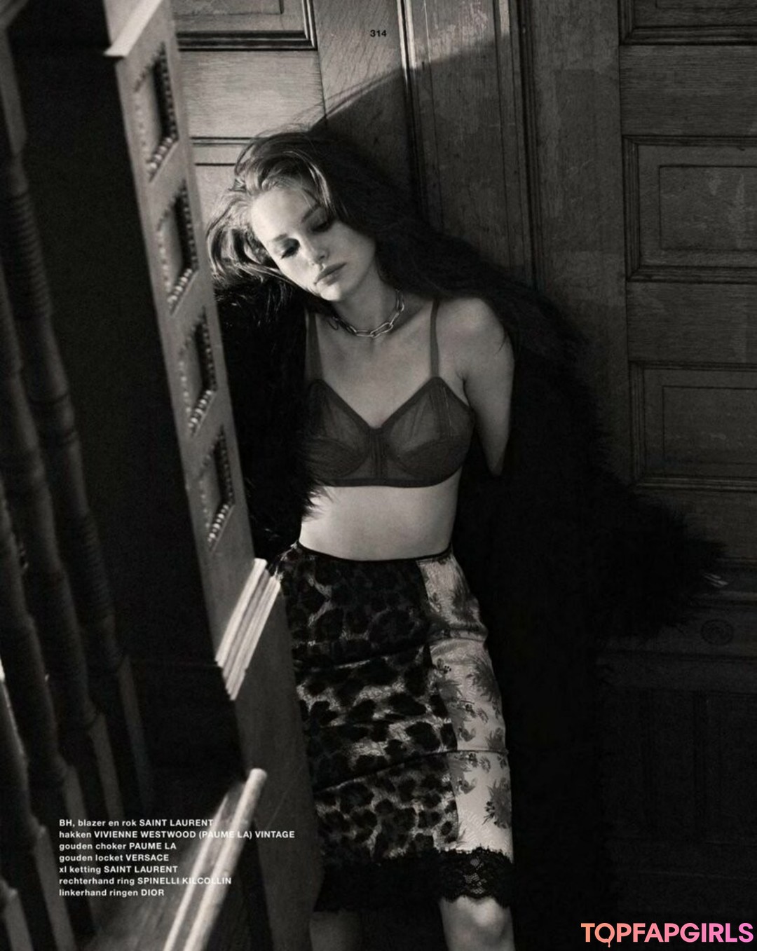 Foto desnuda filtrada de OnlyFans de Madelaine Petsch #270 Foto desnuda filtrada de OnlyFans de Madelaine Petsch #270