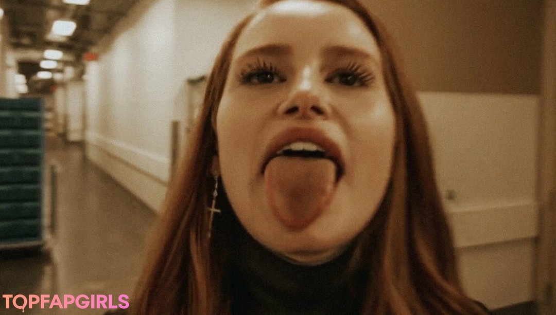 Foto desnuda filtrada de OnlyFans de Madelaine Petsch #461 Foto desnuda filtrada de OnlyFans de Madelaine Petsch #461