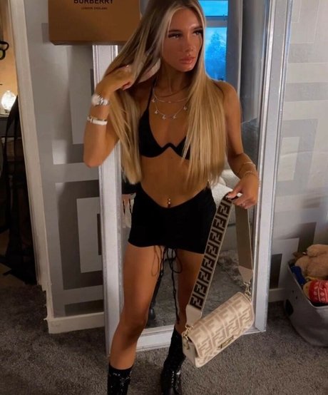 Louisemarshallx