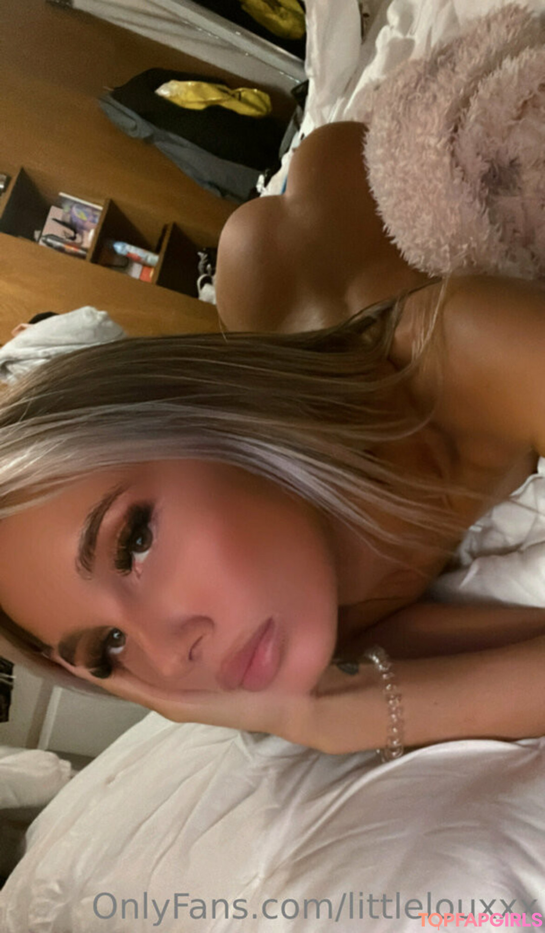 Foto desnuda filtrada de OnlyFans de Louisemarshallx #79 Foto desnuda filtrada de OnlyFans de Louisemarshallx #79