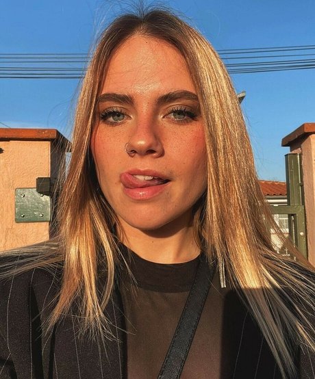 Foto desnuda filtrada de OnlyFans de Axelle Maga