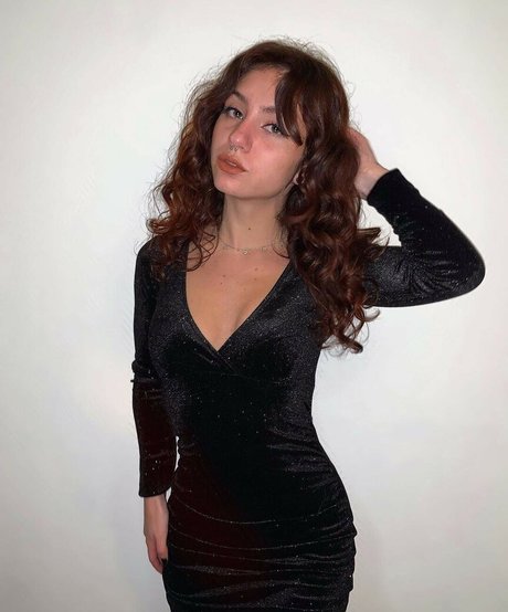 Foto desnuda filtrada de OnlyFans de Deeperse