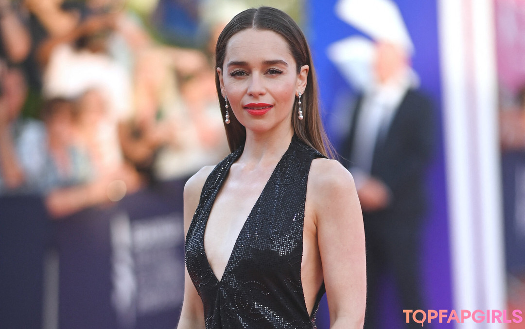 Foto desnuda filtrada de OnlyFans de Emilia Clarke #1119