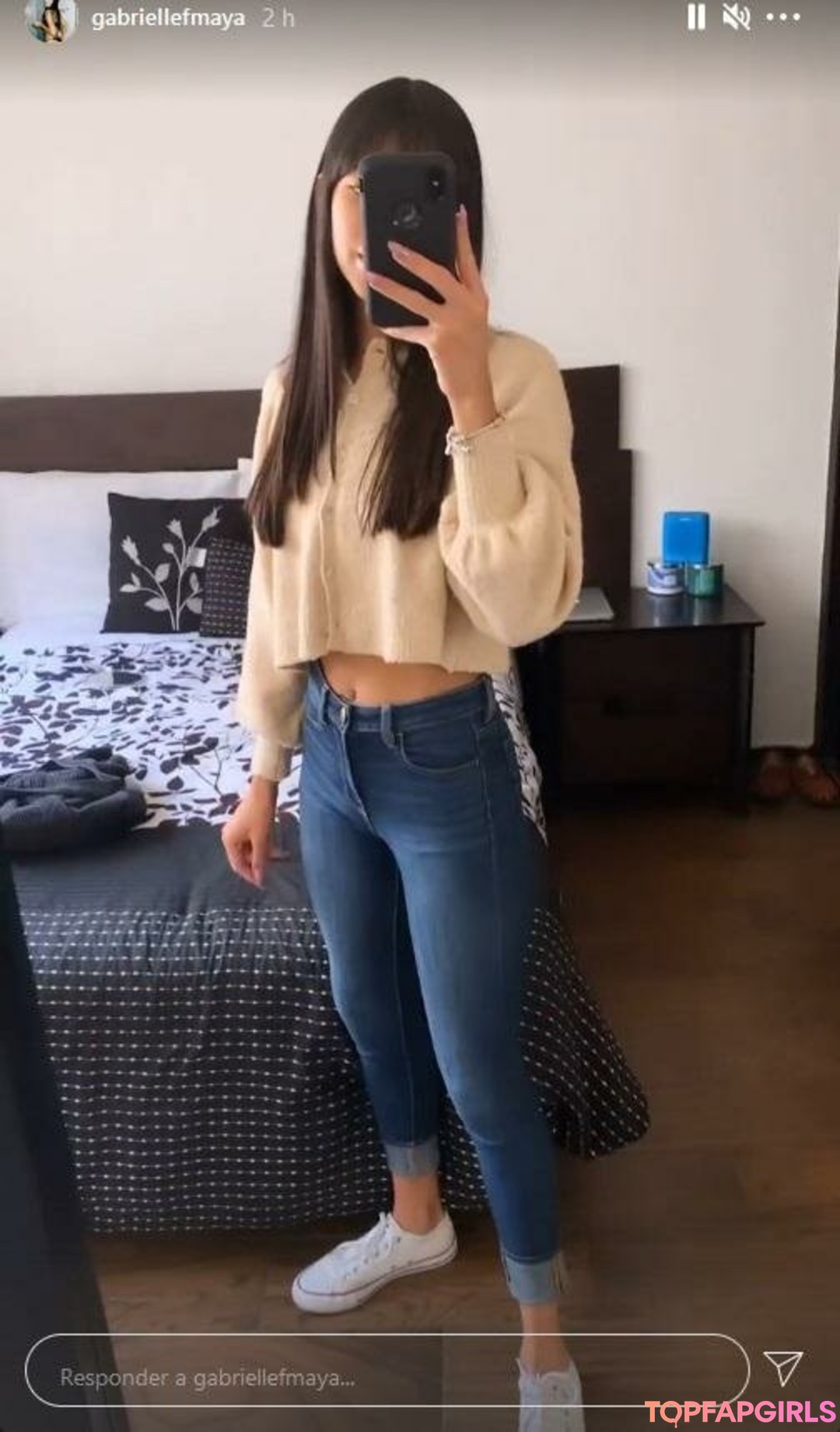 Foto desnuda filtrada de OnlyFans de Gabrielle Maya #111 Foto desnuda filtrada de OnlyFans de Gabrielle Maya #111