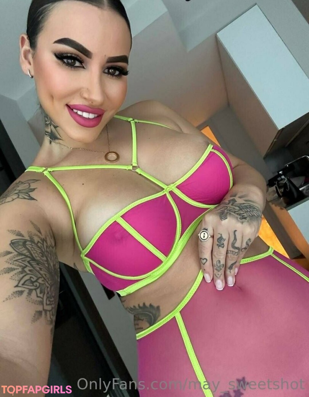 Foto desnuda filtrada de OnlyFans de Maysweetshot #4434 Foto desnuda filtrada de OnlyFans de Maysweetshot #4434