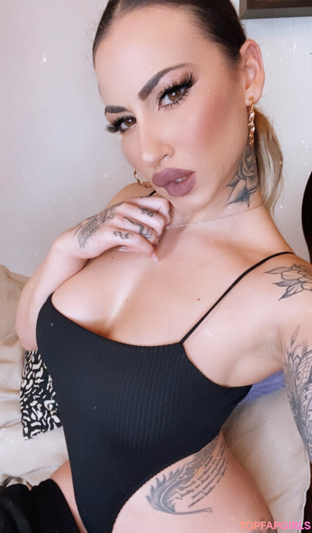 Foto desnuda filtrada de OnlyFans de Maysweetshot #16 Foto desnuda filtrada de OnlyFans de Maysweetshot #16