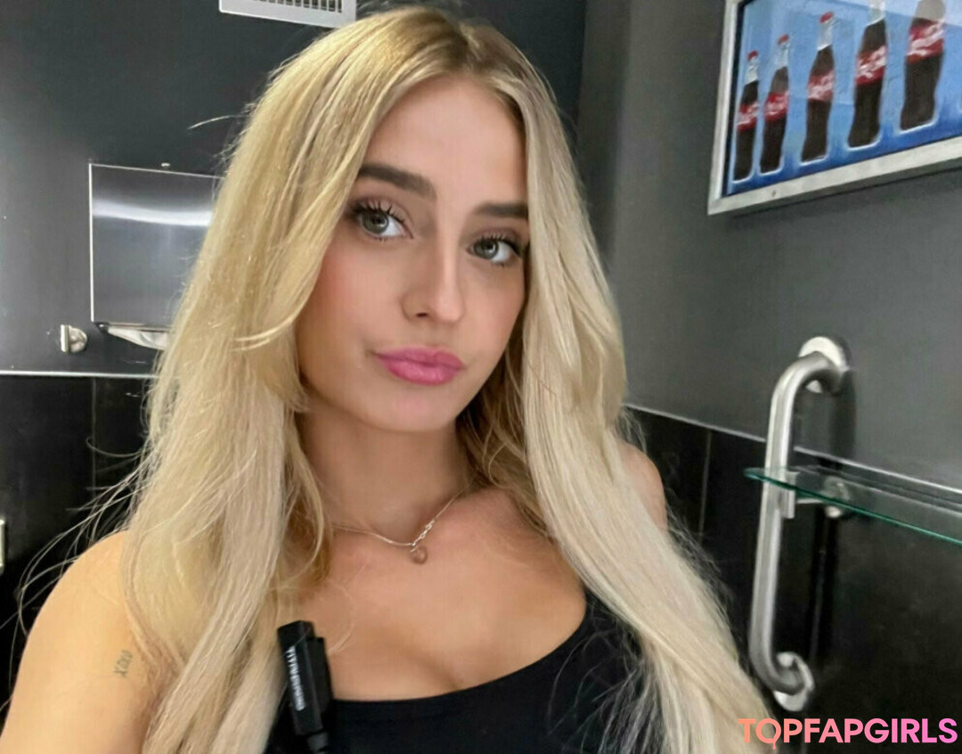 Foto desnuda filtrada de OnlyFans de Crystalwaters222 #418 Foto desnuda filtrada de OnlyFans de Crystalwaters222 #418