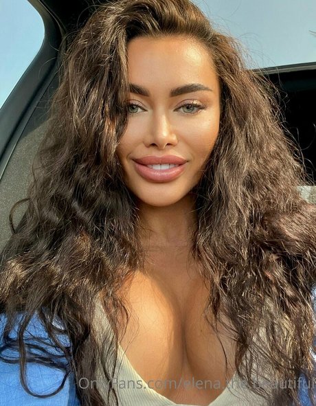 Foto desnuda filtrada de OnlyFans de Elenabeautybb