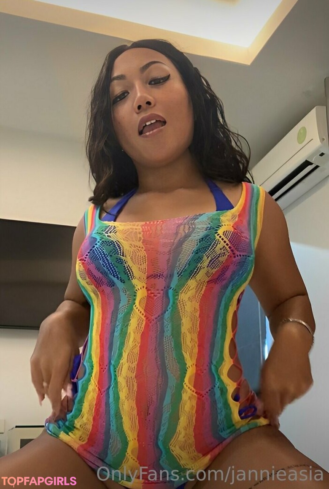 Foto desnuda filtrada de OnlyFans de Jannieasia #166 Foto desnuda filtrada de OnlyFans de Jannieasia #166