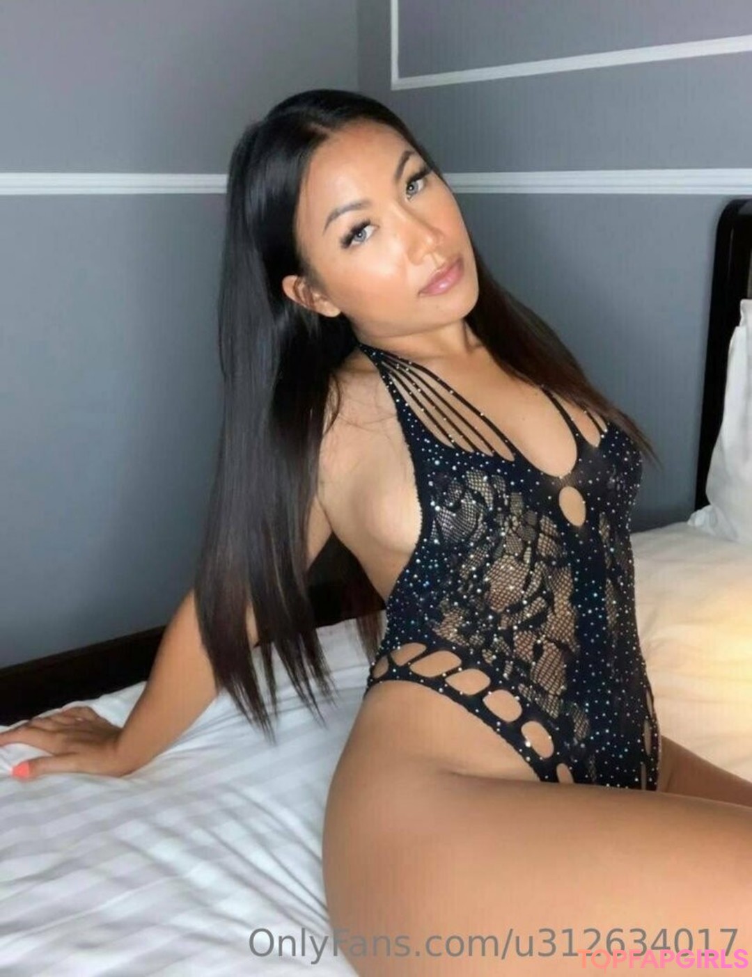 Foto desnuda filtrada de OnlyFans de Jannieasia #5 Foto desnuda filtrada de OnlyFans de Jannieasia #5
