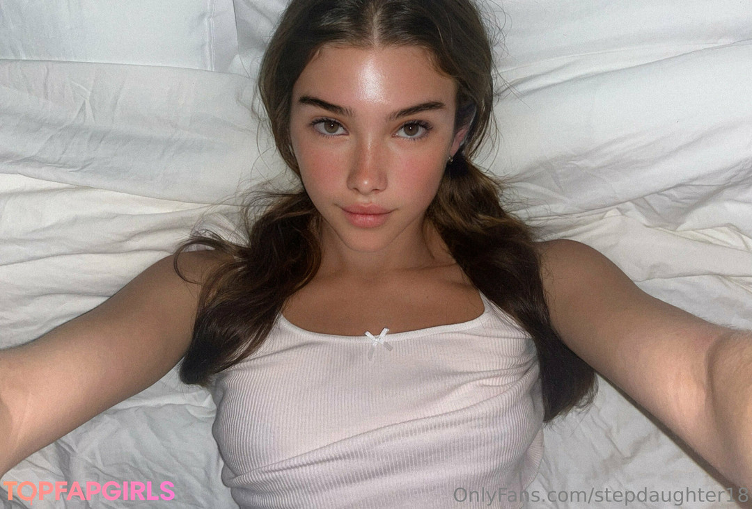 Foto desnuda filtrada de OnlyFans de Stepdaughter18 #111 Foto desnuda filtrada de OnlyFans de Stepdaughter18 #111