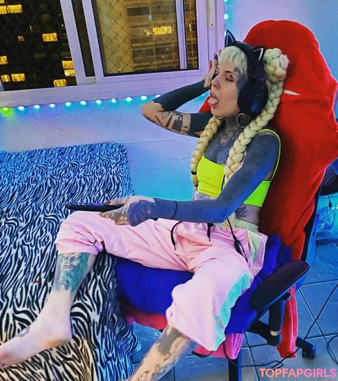 Foto desnuda filtrada de OnlyFans de Marizombie666 #54 Foto desnuda filtrada de OnlyFans de Marizombie666 #54