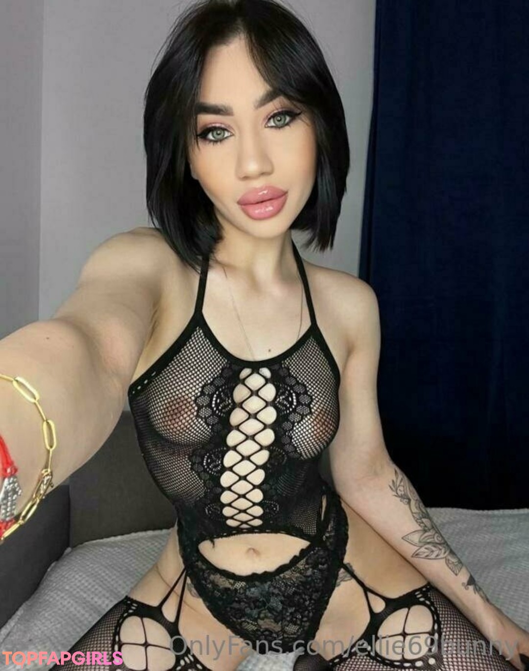 Foto desnuda filtrada de OnlyFans de Ellie69bunny #191 Foto desnuda filtrada de OnlyFans de Ellie69bunny #191