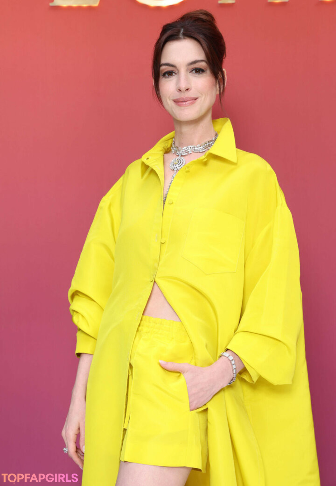 Foto desnuda filtrada de OnlyFans de Anne Hathaway #197 Foto desnuda filtrada de OnlyFans de Anne Hathaway #197