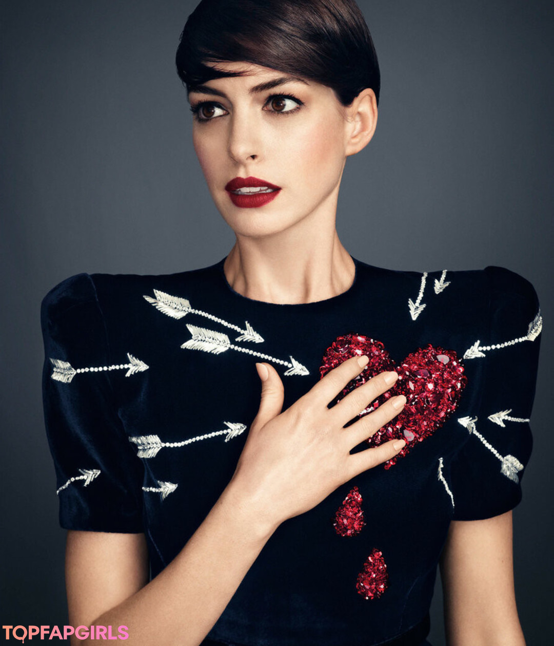 Foto desnuda filtrada de OnlyFans de Anne Hathaway #235 Foto desnuda filtrada de OnlyFans de Anne Hathaway #235
