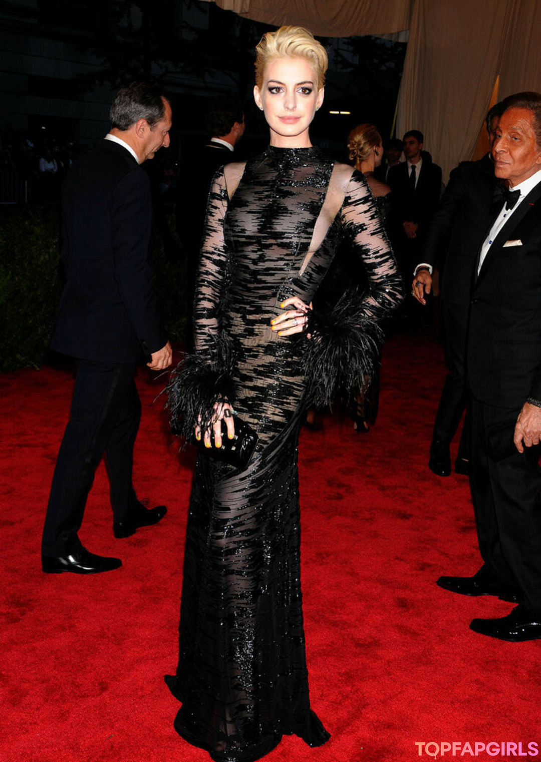 Foto desnuda filtrada de OnlyFans de Anne Hathaway #280 Foto desnuda filtrada de OnlyFans de Anne Hathaway #280