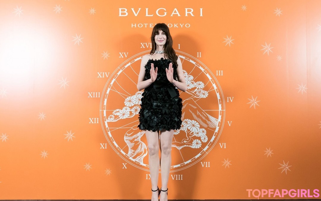 Foto desnuda filtrada de OnlyFans de Anne Hathaway #461 Foto desnuda filtrada de OnlyFans de Anne Hathaway #461