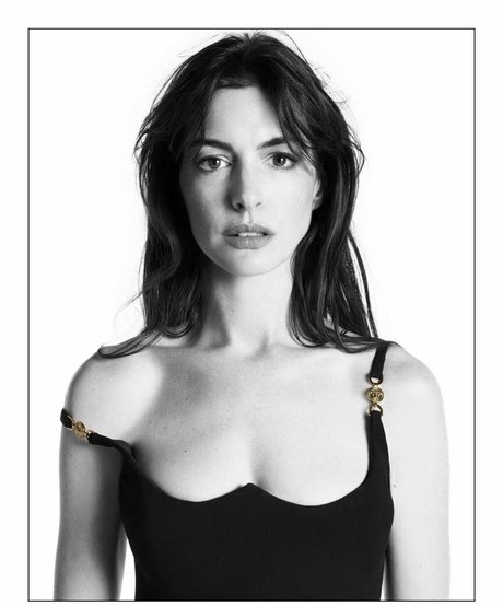 Anne Hathaway