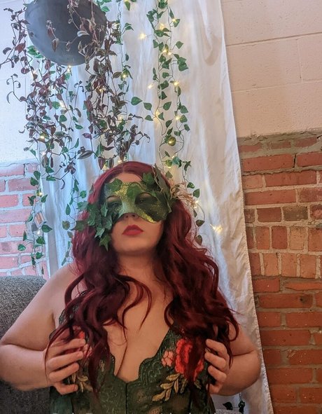 Foto desnuda filtrada de OnlyFans de Thebaddragonqueen