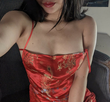 Foto desnuda filtrada de OnlyFans de Yoixuan
