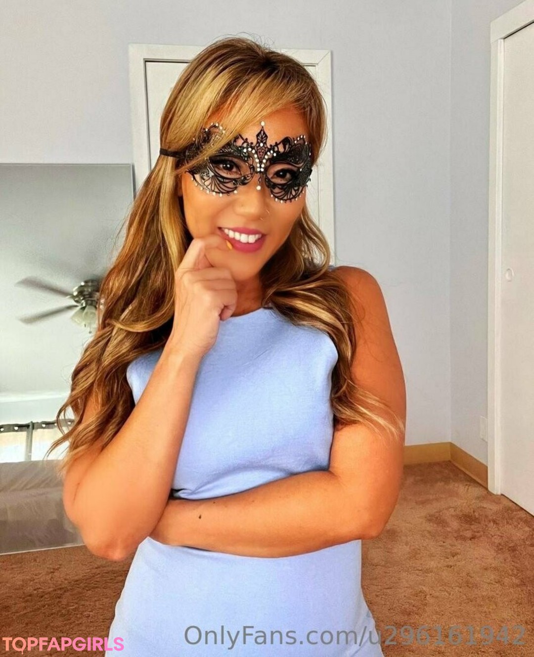 Foto desnuda filtrada de OnlyFans de Naughtydiamond11 #44 Foto desnuda filtrada de OnlyFans de Naughtydiamond11 #44