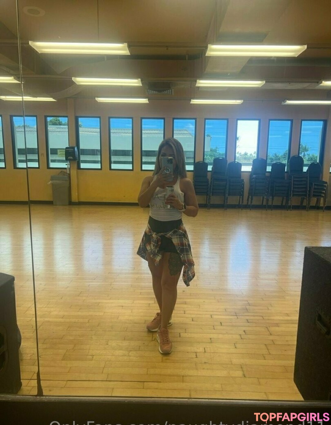 Foto desnuda filtrada de OnlyFans de Naughtydiamond11 #57 Foto desnuda filtrada de OnlyFans de Naughtydiamond11 #57