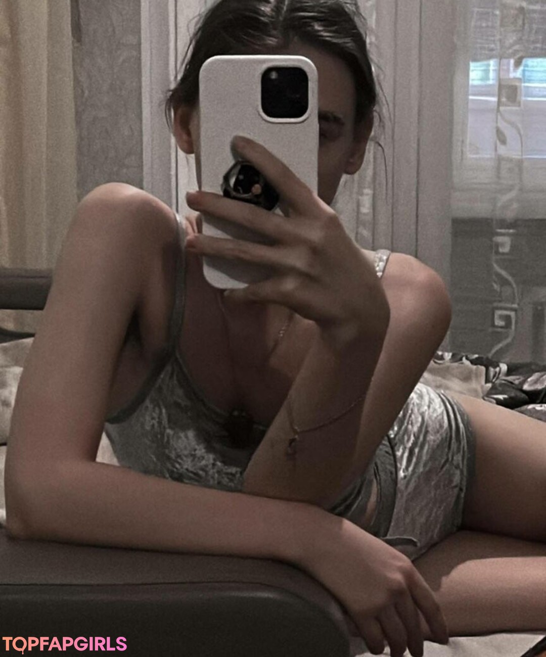 Foto desnuda filtrada de OnlyFans de Sowa Valeri #195 Foto desnuda filtrada de OnlyFans de Sowa Valeri #195